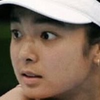 Alexandra Eala Naken