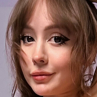 aliscream Naken