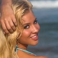 Amy Zidian Naken