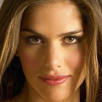 Anahi Gonzales Naken