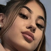 Andreea Raisa Naken