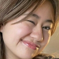 Angie Nguyen Naken
