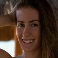 Angiedusak Naken