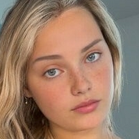 Anna Baileys Naken