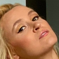 Aoife Oneal Naken