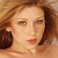 Ashley Peldon Naken