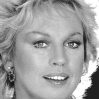 Barbara Valentin Naken