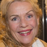 Beate Eriksen Naken