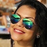 Brunalouise Naken