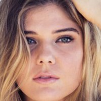 Cambrie Schroder Naken