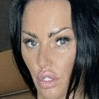 Camilla Jayne Naken