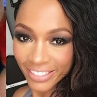 Cari Champion Naken