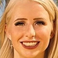 Carina Spack Naken