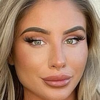Chloe Streatfield Naken