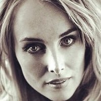 Chynna Phillips Naken