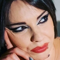 Claudia Loforese Naken