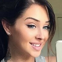 Cossette Naken
