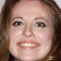 Daisy Donovan Naken