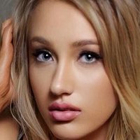 Dallas Chandler Naken