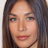 Dayana Mendoza Naken