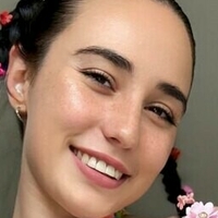 elaineme Naken