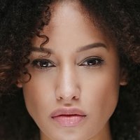 Elarica Johnson Naken