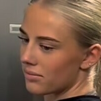 Ellie Maack Naken
