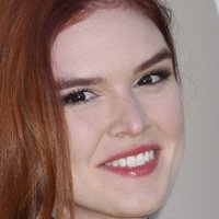 Emily Tyra Naken