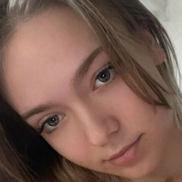 emilyxxoxo Naken
