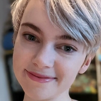 Emma Thorne Naken