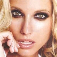 Evangelia Aravani Naken