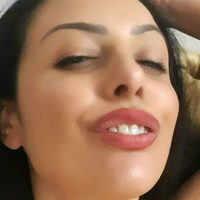 Ezada Sinn / ezada Naken