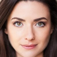 Fiona Ryan Naken