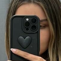 Fiorella Retiz Naken