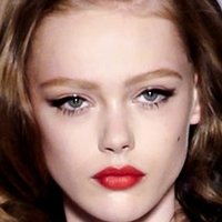 Frida Gustavsson Naken