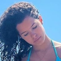 Gabriella Saraivah Naken