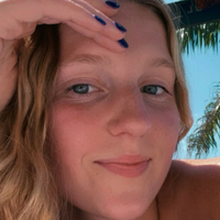 Hanna Haneberg Naken