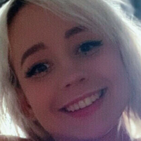 Headshot Naken
