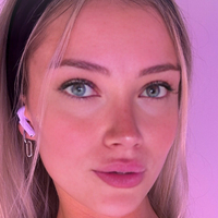 Helene Hofer Naken