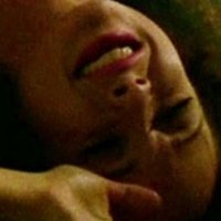 Iris Junik Naken