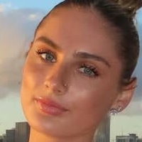 Isabella Marie Naken