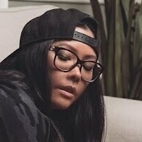 Jade Chung Naken