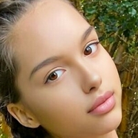 Jen Santorini Naken