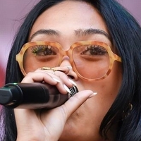 Joy Crookes Naken