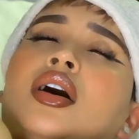 Juicy Lips Naken
