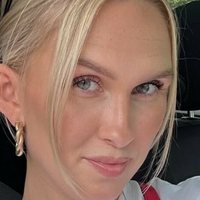 Julia Dröge Naken