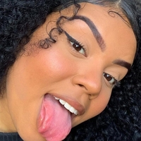 Karen Jesus Naken