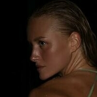 Karina Valeshna Naken