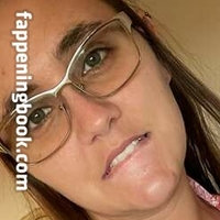 Kassy Belle Naken