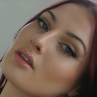 Kat Cadence Naken